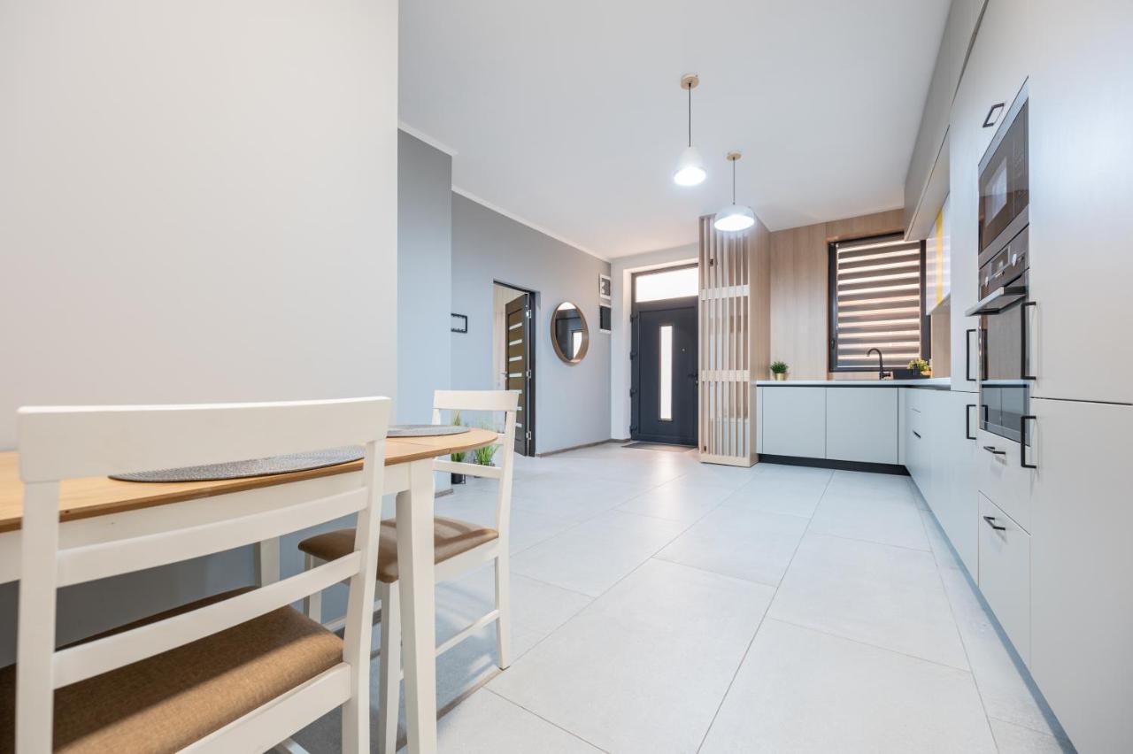 Central Park Apartments Oradea Exterior foto